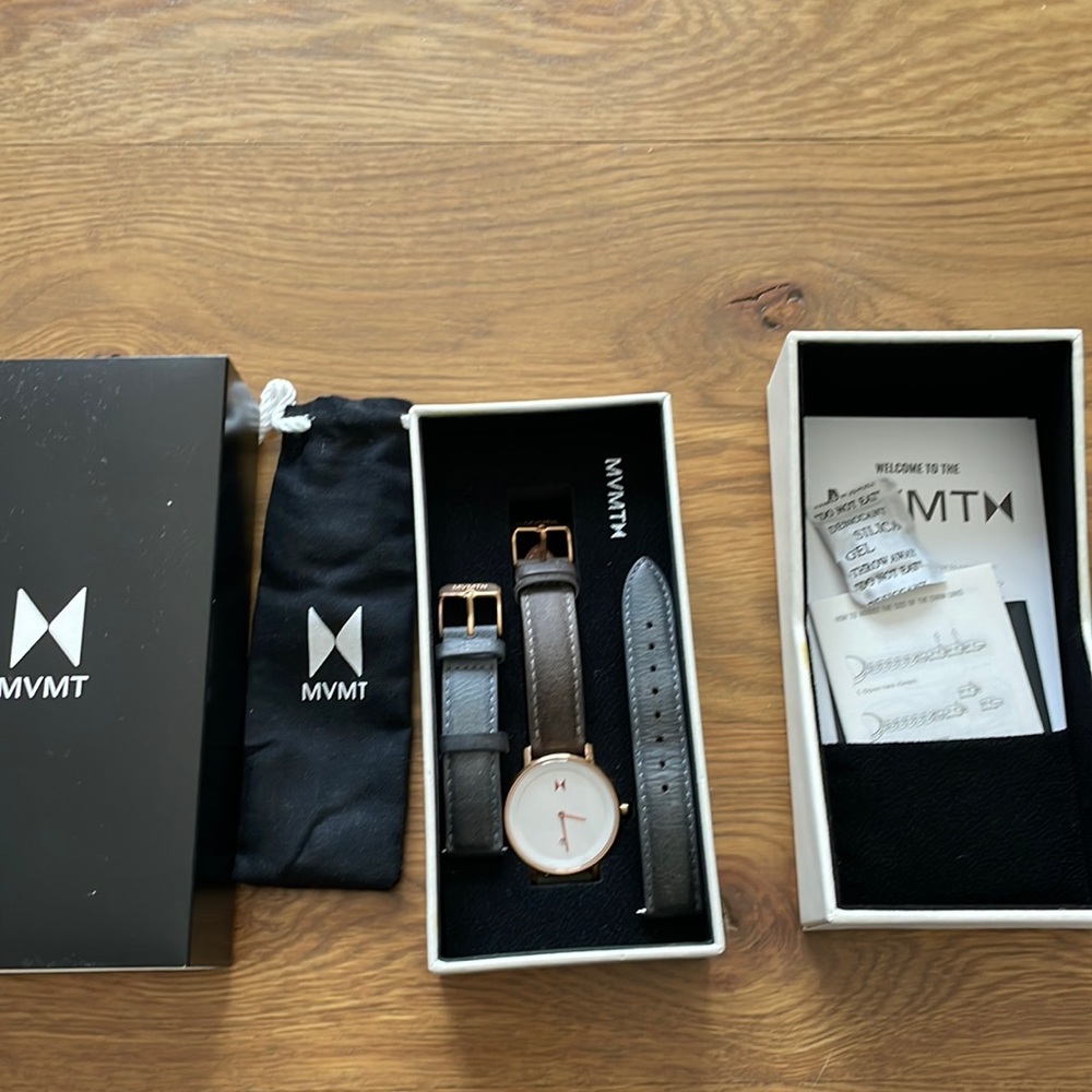 MVMT signature II watch rose gold